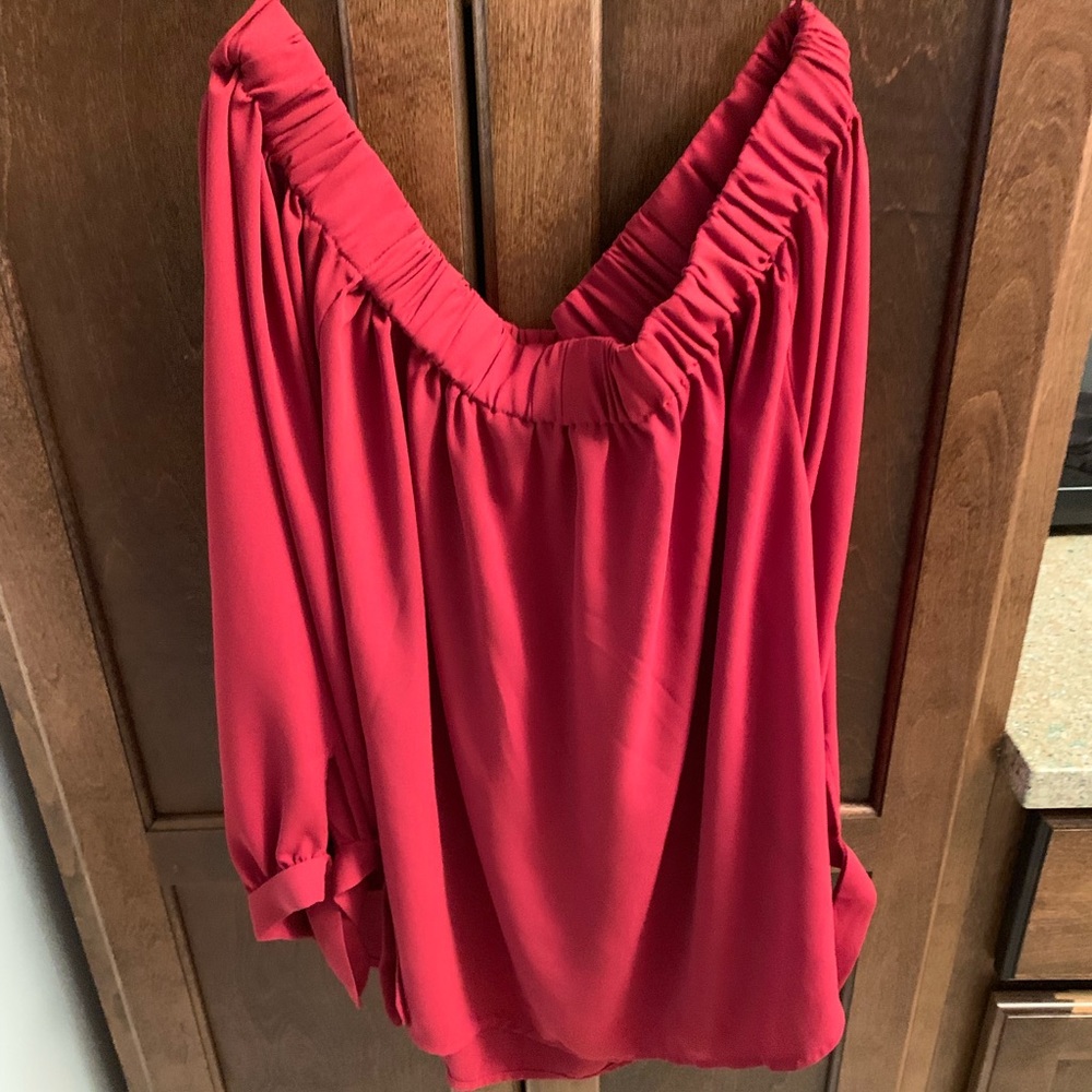 Off shoulder top tie sleeves